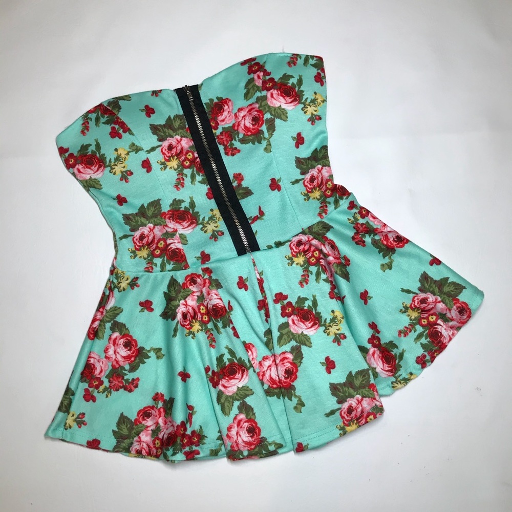 Topia Floral Design Ruffle Strapless Top